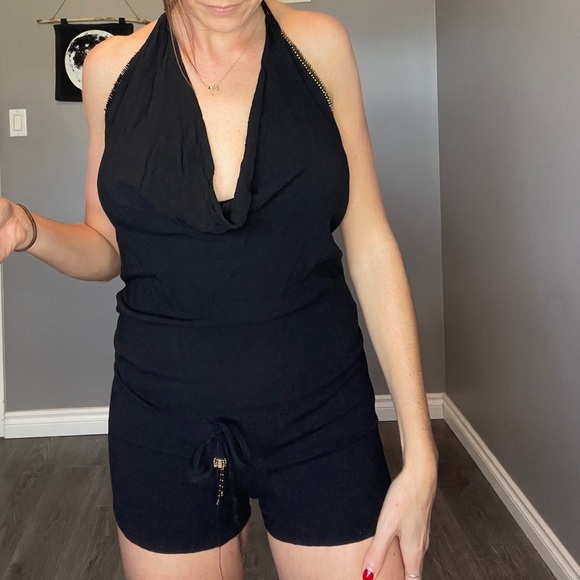 Sexy black romper - Picture 2 of 3